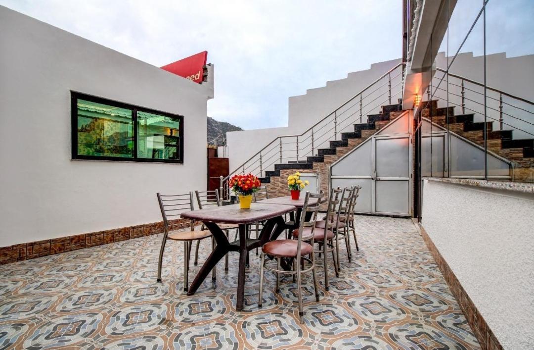 Hotel Royal Hameed Srīnagar Exterior foto